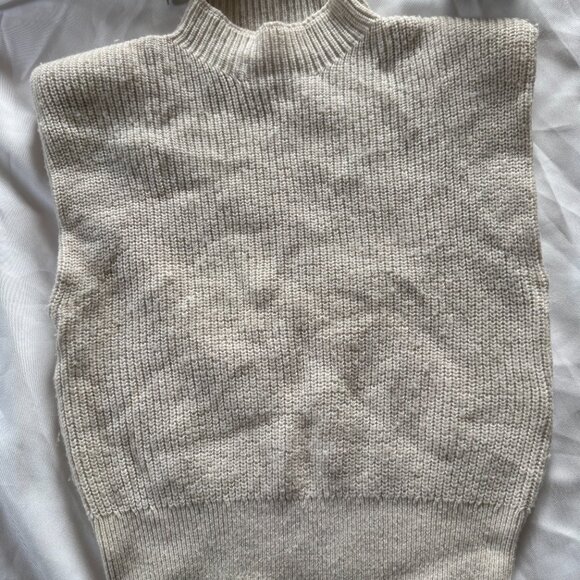 Aritzia Babaton Hazlitt Sweater Vest - Size S - Picture 6 of 7